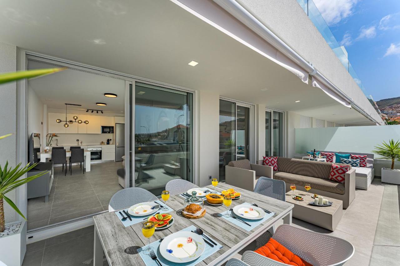 Modern New Apartment Las Terrazas De Costa Adeje. Heated Pool, Big Terrace And Private Parking Exterior photo