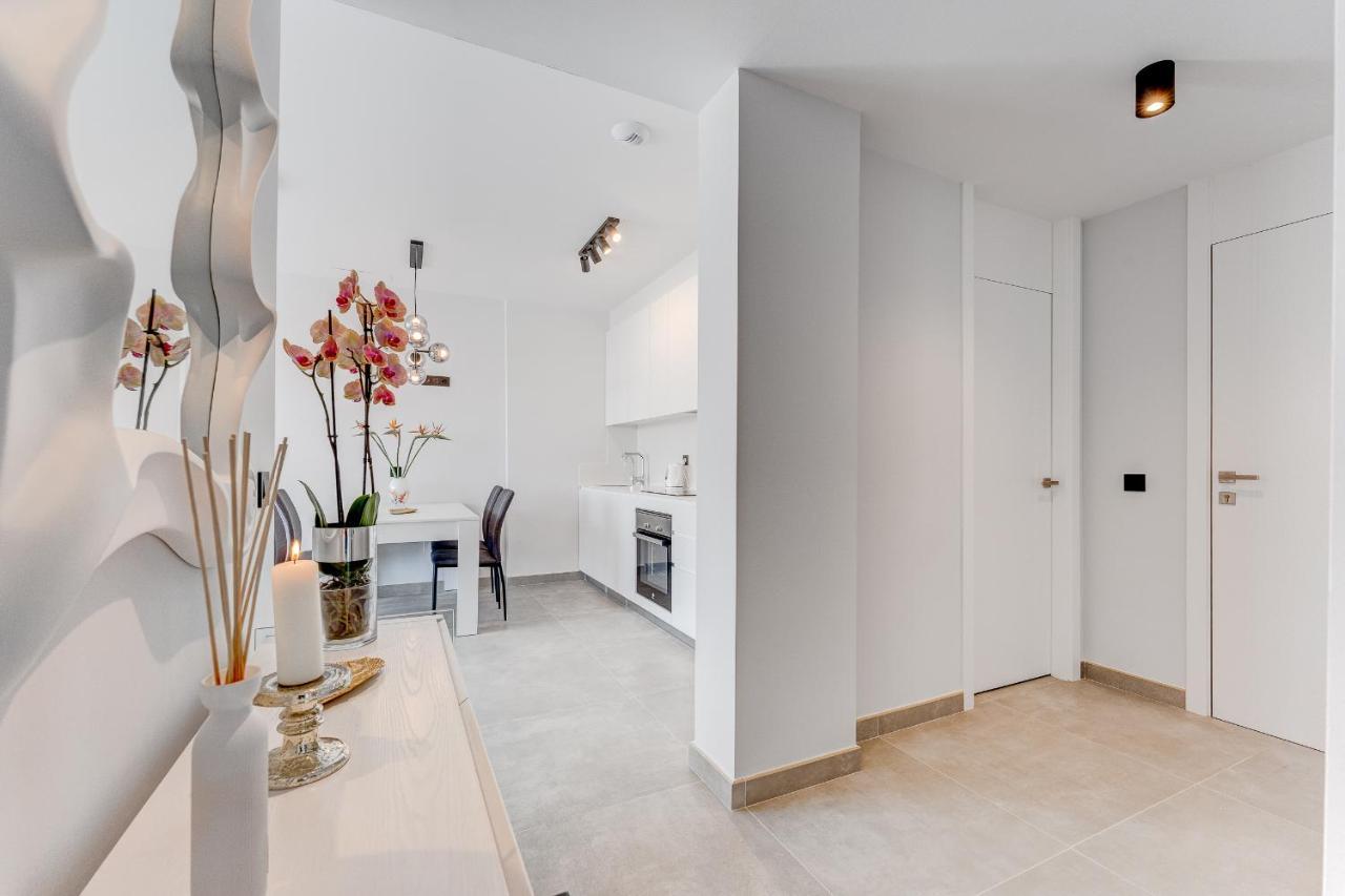 Modern New Apartment Las Terrazas De Costa Adeje. Heated Pool, Big Terrace And Private Parking Exterior photo