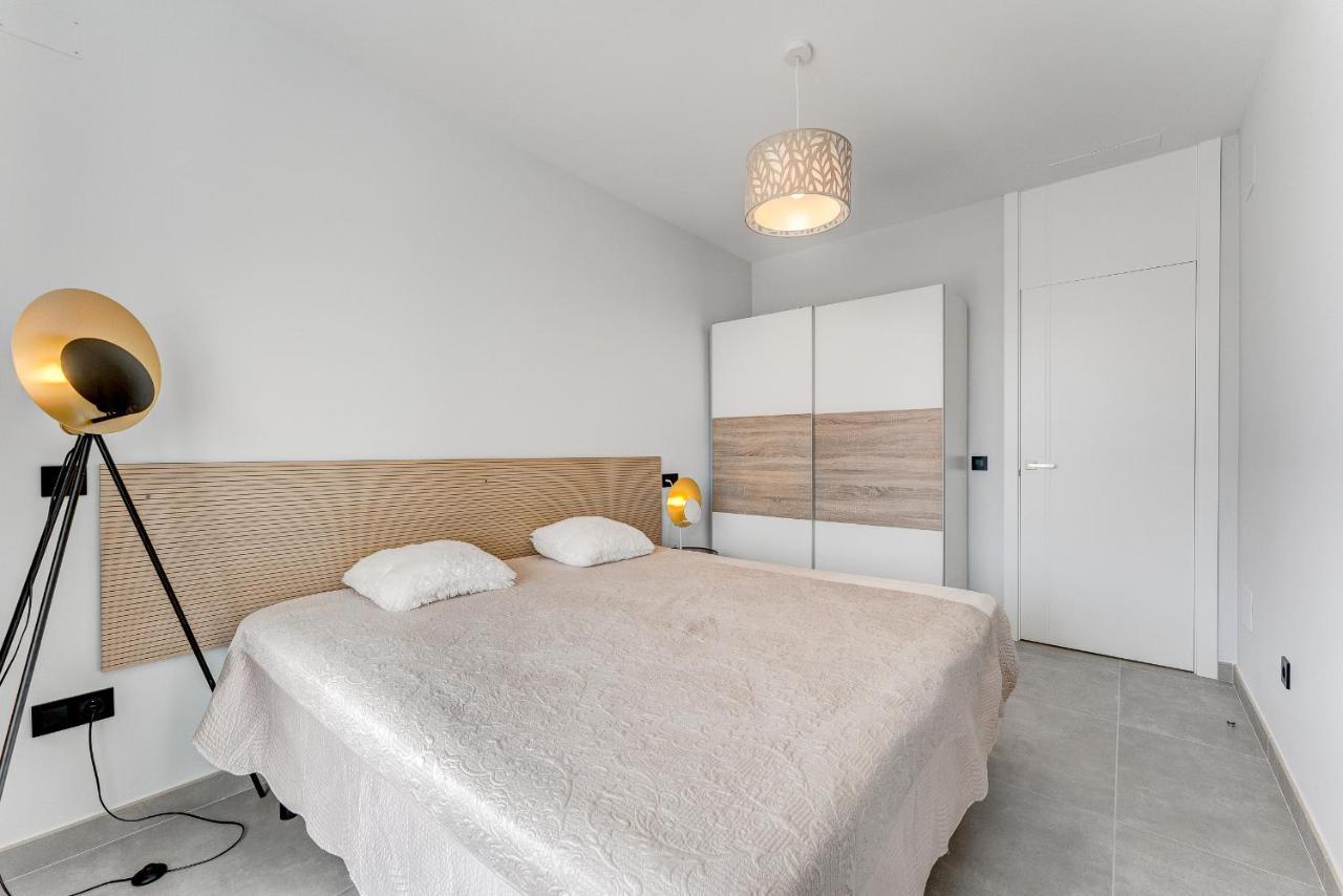Modern New Apartment Las Terrazas De Costa Adeje. Heated Pool, Big Terrace And Private Parking Exterior photo