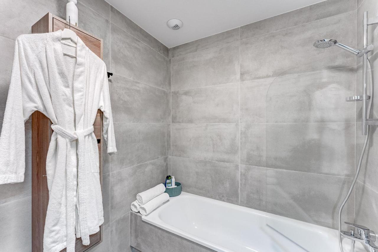 Modern New Apartment Las Terrazas De Costa Adeje. Heated Pool, Big Terrace And Private Parking Exterior photo