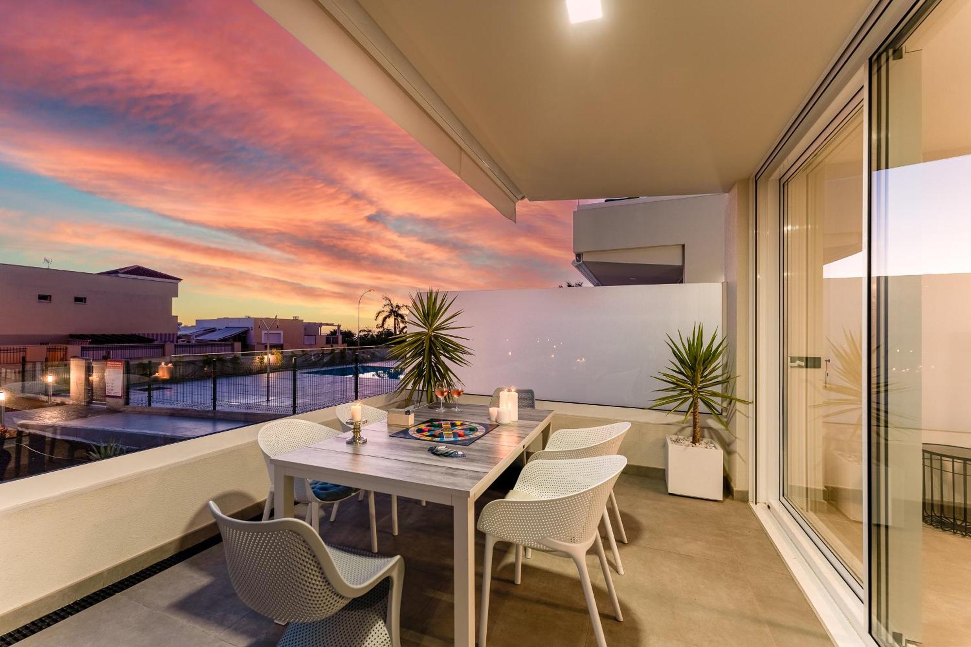 Modern New Apartment Las Terrazas De Costa Adeje. Heated Pool, Big Terrace And Private Parking Exterior photo
